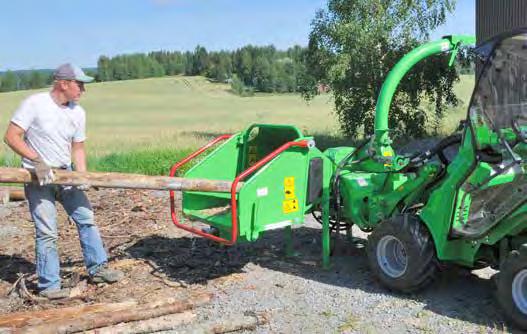 Leśnictwo Ciężki rębak do gałęzi CH 150 Avant CH 150 to potężny, wyposażony w automatyczny podajnik rębak, któręgo rozdrabniacz wciąga nawet najbardziej