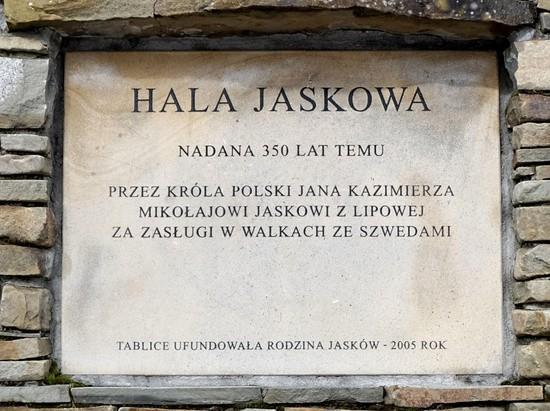 org/wiki/hala_jaskowa) Z Halą Jaskową wiąże się interesująca historia Mikołaja Jaska z Lipowej, któremu król Kazimierz, za