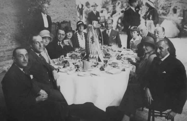 Maria i Leon Janta-Połczyńscy świętują powrót z delegacji z Rzymu, 1930 r.