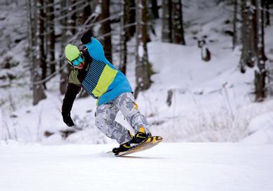 OŚRODKI NARCIARSKIE Bogaty przydział śniegu, przystosowane trasy z różnymi wymogami i turystyka, to wszystko jest dla Turca zimą typowe.