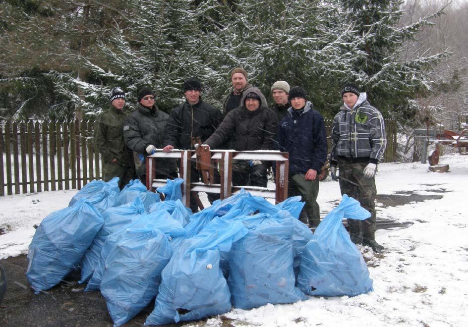 Foto. To zostawiamy nad wodą IV. Działalność SSRyb w powiatach.