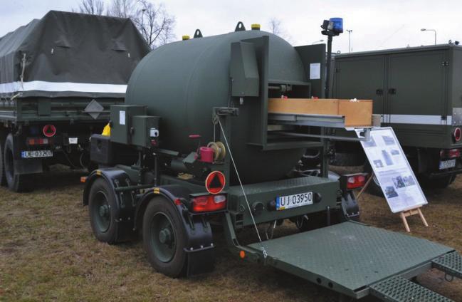 Transport i zasady neutralizacji przedmiotów wybuchowych i niebezpiecznych d) dopuszczania osób postronnych do samochodu.