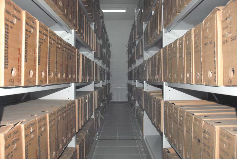 Archiwum Instytutu Pamięci Narodowej aspekty prawne Fot. AIPN wyodrębnieniu w katalogu, co w konsekwencji narusza zasady poprawnej legislacji wyrażone w art. 2 Konstytucji.
