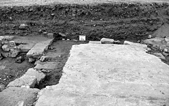 room r 73 with fragments of mosaic floor and stone pavement (Photo Polish Archaeological Mission to