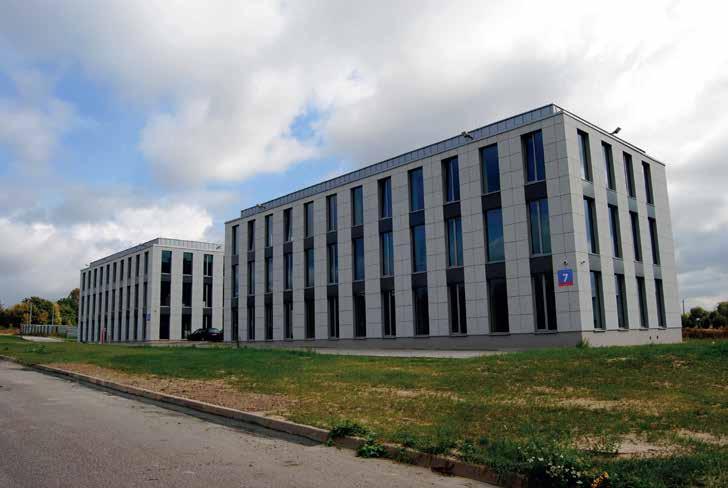 6. TECHNIC OFFICE PARK 10 Location...Lublin, 7 Dobrzańskiego St. Year of construction...2016 (building A and B) Building class...b+ Total office space in m 2...6 900 Available office space in m 2.