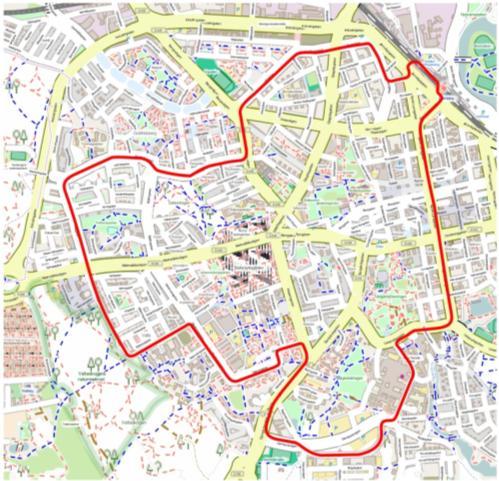 Charakteryzuje się również jednokierunkowym ruchem okrężnym wokół centrum miasta. Jej początek i koniec znajdują się na dworcu głównym znajdującym się w centrum miasta.