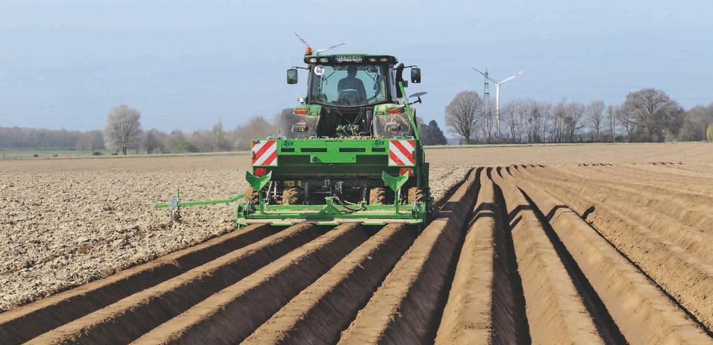 Doskonałe przygotowanie stanowiska i formowanie redlin Stabilizacja redlin Po sadzeniu, redliny są drobiazgowo okrywane przez tarcze obsypujące, których szerokość roboczą oraz