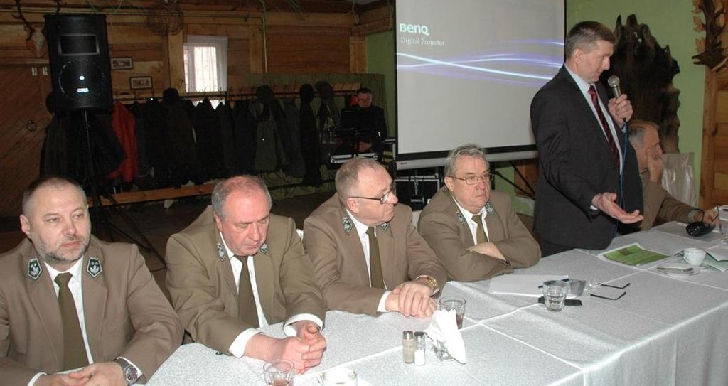 W naradzie uczestniczyli starostowie powiatów wyszkowskiego i ostrołęckiego Bogdan Pągowski i Stanisław Kubeł, nadleśniczowie Zdzisław Gadomski