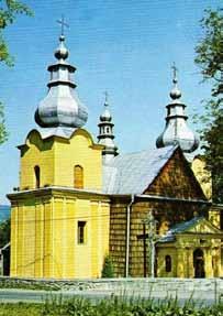 Jest to świątynia wzniesiona w stylu barkowym ze zwieńczeniami nawiązującymi do łemkowskiej architektury cerkiewnej.
