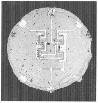 648, 1976 Wczesne układy scalone Texas Instruments Pierwszy układ scalony na germanie wykonany przez J.