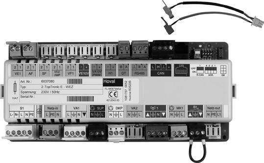 nr 6037 312 Montaż modułu sterownika opronic E z przodu panelu sterowania Montaż podstawowego źródła ciepła opronic E w sterowniku Informacja Nie ma możliwości zamontowania dodatkowych rozszerzeń