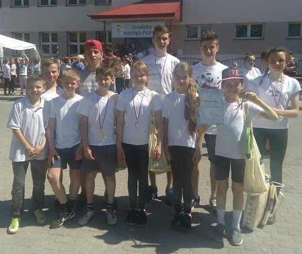Szkół w Skopaniu. Uczestniczyli w nim uczniowie z naszego zespołu pod opieką p. Grzegorza Koptyry i p. Pawła Wilka.
