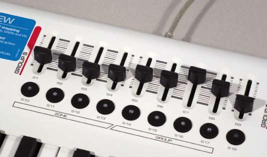 HYPERCONTROL Jedną z najważniejszych zmian względem poprzedniej serii jest wspomniana już technologia HyperControl.