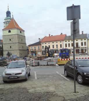 Wystawa wzbogacona jest także projekcjami filmu dokumentalnego Jasnowłosa prowincja a także fragmentami serialu dokumentalnego TVP Wypędzeni 1939 oraz podobnego serialu Warthegau (z 2008 r), będzie