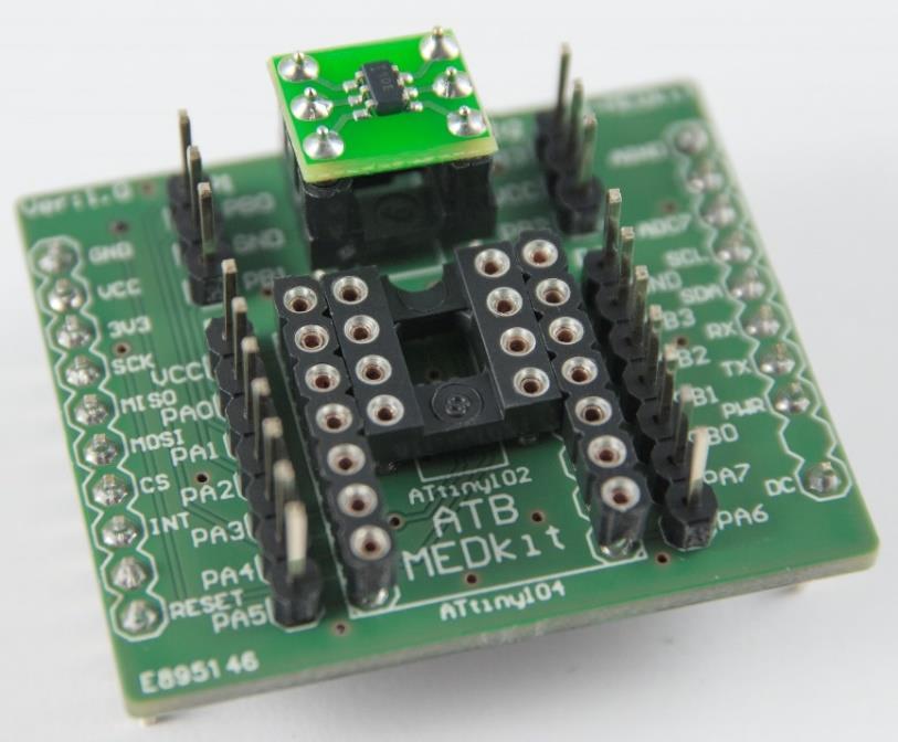 8 ATB-MEDkit Tiny Developement Board Sekcja 1 DIP6 W sekcji DIP6 należy umieścić dowolny mikrokontroler z serii ATtiny 4/5/9/10 za pomocą płytki PCB, przejściówki SMD/DIP6.