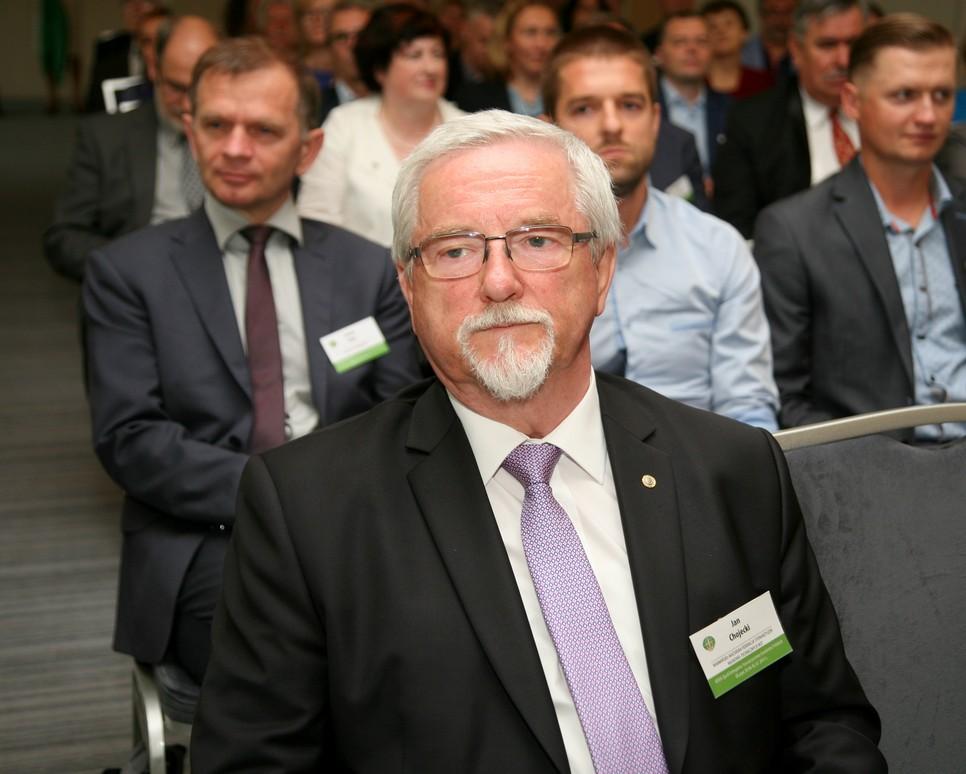 wszystkim jurorom i bezpośrednim organizatorom, czyli szkołom i Oddziałom SGP.
