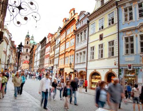 Rozmawiasz ze znajomym/znajomą na temat miejsca, gdzie można kupić