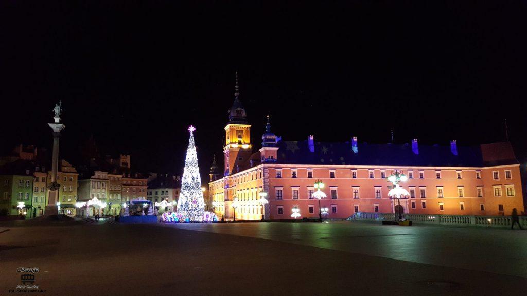 Doszedłem do Zamku i kolumny Zygmunta.