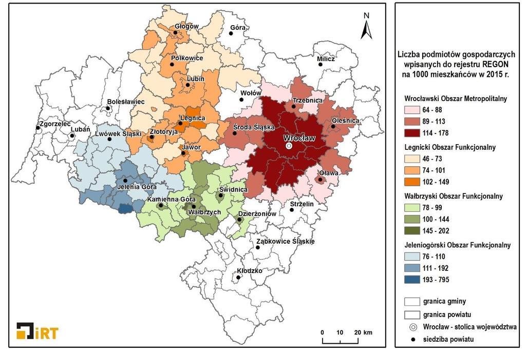 LICZBA PODMIOTÓW SPÓJNO ŚĆ SPO ŁECZ NO -GO SPODARCZA I PRZE STRZE NNA OB SZ ARÓW FUNKCJO NALNY CH 2010 oraz 2015 jej wartość właściwie nie ulegała zmianie w żadnym z obszarów funkcjonalnych