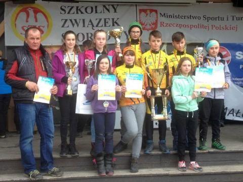 SZYMON BEŁZ - KLASA VB 1 MIEJSCE W STYLU DOWOLNYM, 2 MIEJSCE W STYLU KLASYCZNYM, 3 W SZTAFECIE MACIEJ DUBAS - KLASA VIB 6 W STYLU DOWOLNYM, 11 W KLASYKU, 3 W SZTFECIE BARTOSZ KITA - KLASA VB - 7 W