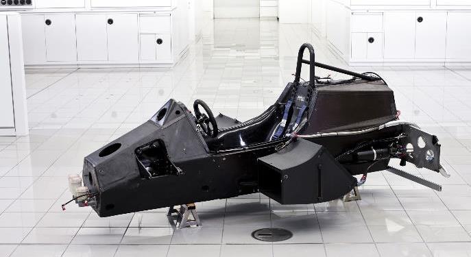 (8) monocoque F1