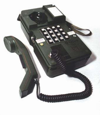 Polowy aparat telefoniczny ATS 2/p. Przeznaczenie: Polowy aparat telefoniczny typu ATS - 2/p jest analogowym aparatem telefonicznym końcowym.