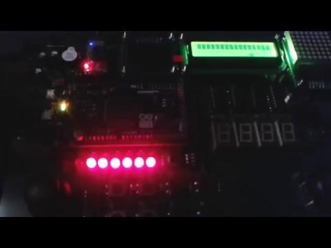 Arduino API - IO - Przykład void setup() { for (int i = 0; i < 8; i++) pinmode(2 + i, OUTPUT); void loop() { static byte value = 0; for (int i = 0; i < 8; i++) digitalwrite(2 + i,