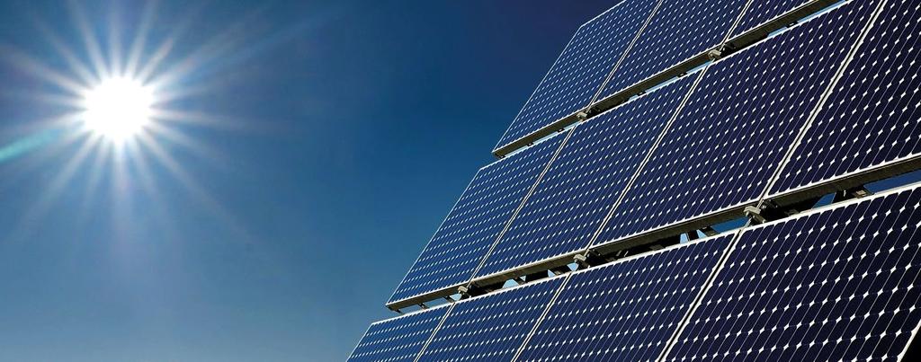 Fotovoltaica Farmy fotowoltaiczne w Czechach i na Słowacji Uzyskiwanie dochodów ze sprzedaży energii elektrycznej objętej gwarantowanymi taryfami rz dowymi, jak również z konsolidacji sektora i