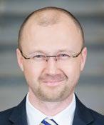 Od kogo będziesz się uczyć? Dr Adam Kowalik Kierownik programu Menedżer, trener, konsultant specjalizujący się w strategii konkurowania firm, wywiadzie biznesowym i zarządzaniu wiedzą.