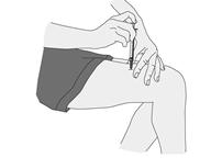 Podawanie wstrzyknięcia 6. Wybrać miejsce do wstrzykiwania na górnej części uda, w obrębie jamy brzusznej, na górnej części ramienia lub w obrębie pośladków.