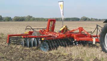 Hitched disc harrow can be easily modified into a hauled one by mounting a tow bar and a wheel without any design changes.