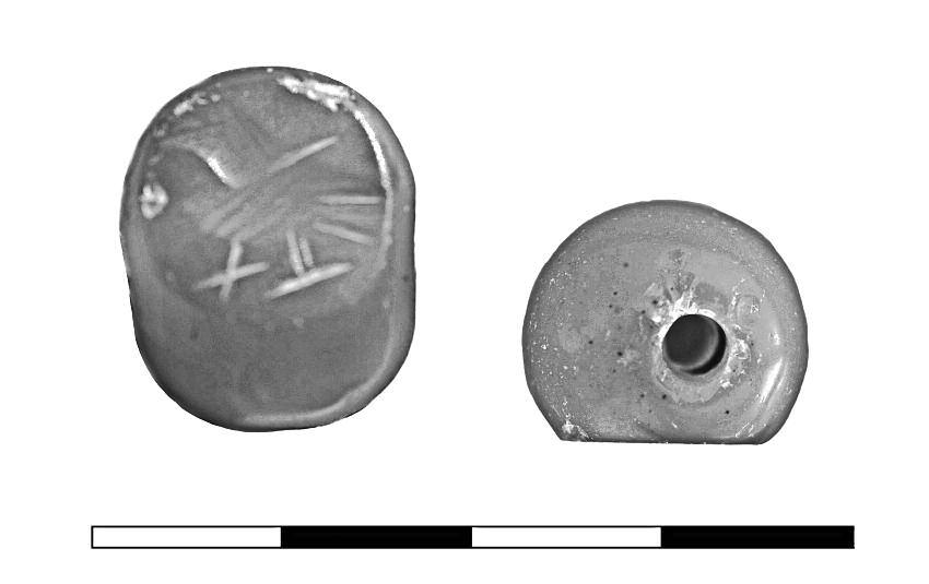 THE FIFTH SEASON OF EXCAVATIONS AT GURUKLy DEPE, SOUTHERN TURKMENISTAN (2014) Fig. 5. Sasanian stamp seal with representation of a bird, from Trench 12 K (Photo B. Kaim). Ryc. 5. Sasanidzka pieczęć stemplowa z przedstawieniem ptaka, znaleziona w wykopie 12 K.