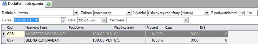 Kadry / Dodatki i potrącenia Miejscem powiązania pracownika z wybranymi elementami wynagrodzenia jest etat (Etat / Dodatki). W przypadku zleceniobiorców jest to Umowa / Dodatki.