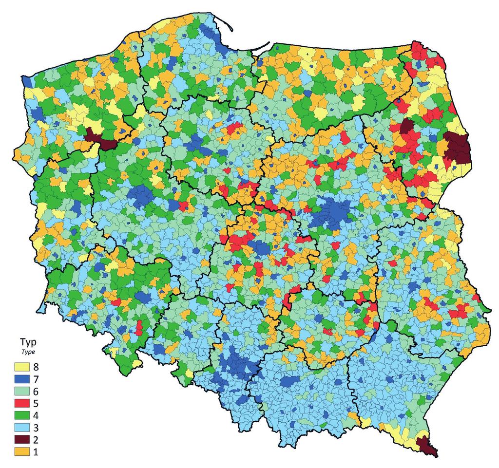 556 Artur Bajerski Ryc. 2. Zróżnicowanie przestrzenne typów gminnej sieci szkół podstawowych w Polsce w 2012 r.