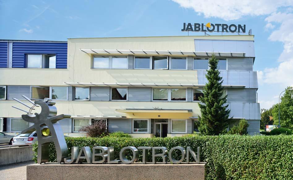 O FIRMIE JABLOTRON Jablotron Alarms jest dynamiczną spółką posiadającą ponad dwudziestoletnie doświadczenie w produkcji systemów bezpieczeństwa i automatyki.
