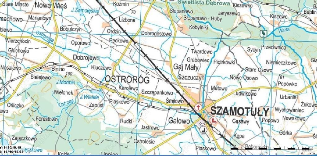 5.4 Wody powierzchniowe i podziemne 5.4.1 Analiza stanu istniejącego Wody powierzchniowe Zgodnie z Atlasem Hydrograficznym Polski gmina Ostroróg leży w zlewni rzeki Ostrorogi oraz zlewni rzeki Samy.