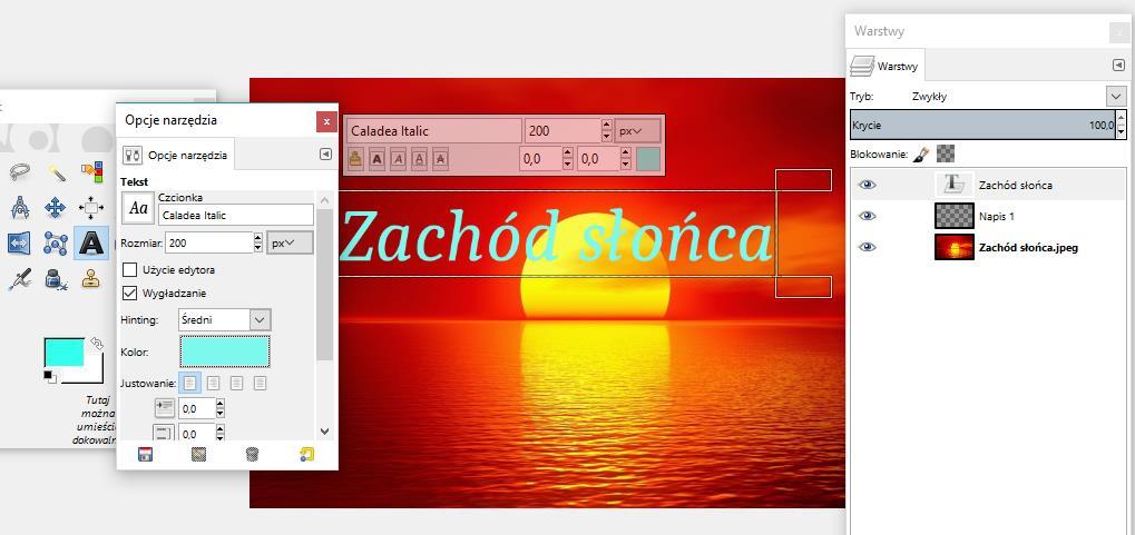 wpisujemy 200 px Klikamy w polu Kolor i z listy dostępnych kolorów wybieramy turkusowy Klikamy lewym przyciskiem myszy w dowolnym miejscu zdjęcia i z klawiatury wpisujemy Zachód słońca