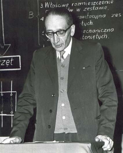 33 Prof. Jan Piasecki St. as. inż. Longin Kurski ( 1901 1987), absolwent Politechniki Warszawskiej (1928), adiunkt 1950, z-ca profesora 1954, docent 1955, prof. nadzw.