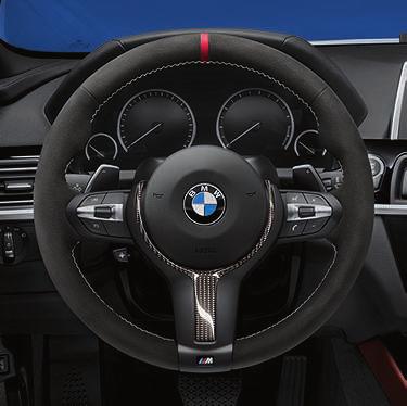 testy zderzeniowe świadczą o tym, że foteliki spełniają wysokie standardy bezpieczeństwa BMW, wykraczające poza wymogi ustawowe.