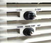 poniżej 60⁰C), nie gorących; umieszczenie w urządzeniu potraw o wyższej temperaturze może skutkować zaparowaniem; pojemniki G1/340