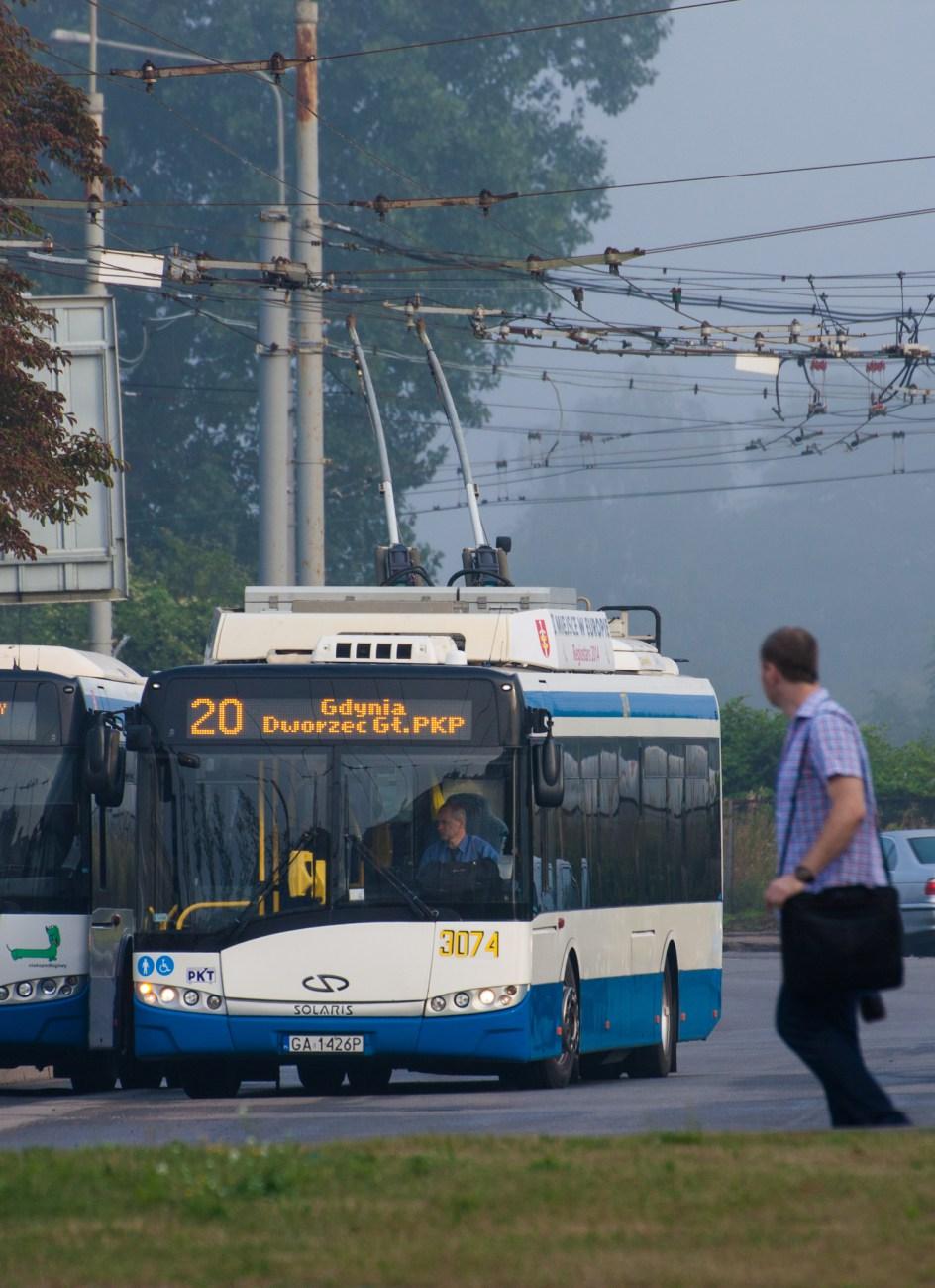 Wśród trolejbusów Solaris Trollino wyróżniają się pojazdy posiadające zasobniki energii,