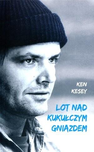 Ken Kesey Lot nad kukułczym gniazdem Klasyk - bez wątpienia książkę Kena Keseya "Lot nad kukułczym gniazdem" można tak nazwać.