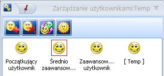 rolę użytkownika domyślnego, oraz z użytkownikiem Nowy zaznaczonym jako obecnie aktywny. 2. Przełączenie się na konto dowolnego innego użytkownika jest na tym etapie bardzo proste.