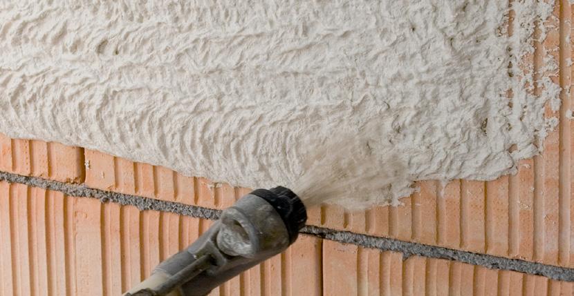 Tynki i gładzie Tynki maszynowe cementowo-wapienne Uniwersalna tradycja Tynki cementowo-wapienne to najpopularniejszy wybór podczas prac remontowych związanych z wykańczaniem ścian wewnętrznych.