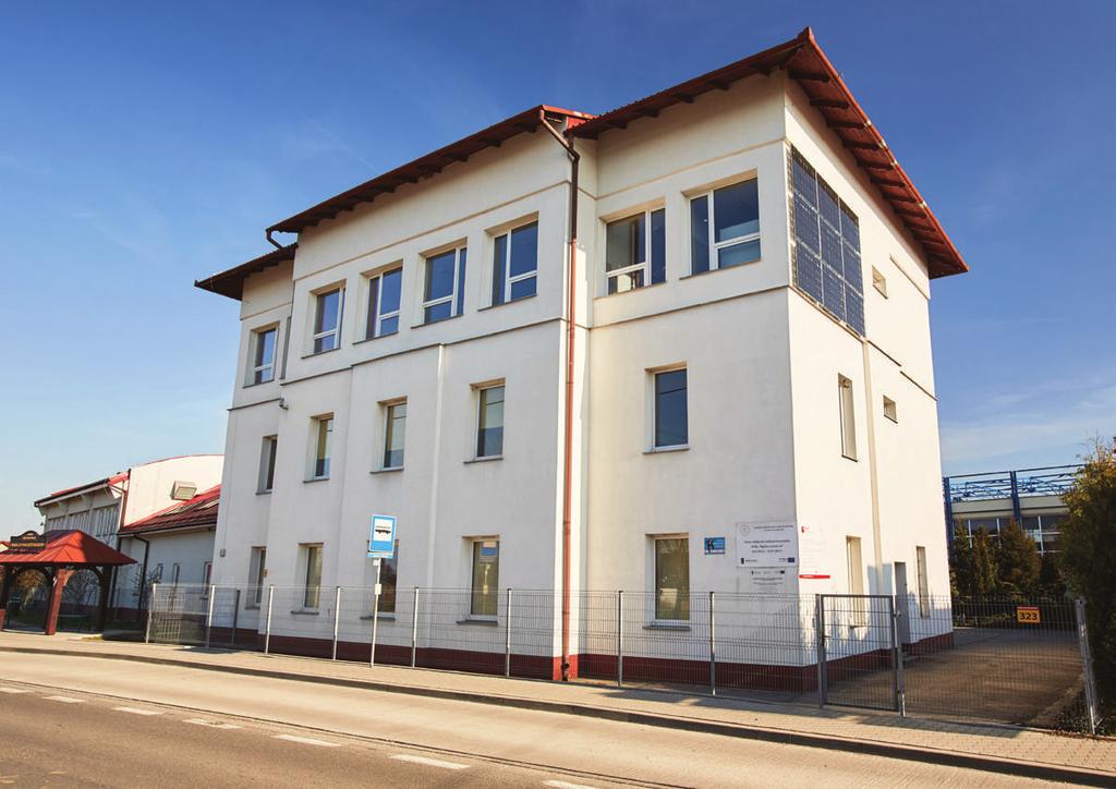 + montaż paneli ogniw fotowoltaicznych, + montaż systemu monitorowania energią