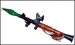 Uzbrojenie ciężkie RPG-7 RPG-7 czyli ręczny granatnik przeciwpancerny to najpotężniejsza broń, jaką dysponuje Connor.