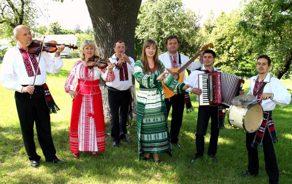 Zdorovenki Buly - Ukraina, Zespól muzyki ludowej Zdorovenki Buly został stworzony w 1993 r. przy Koledżu Kultury i Sztuki miasta Kaniv.