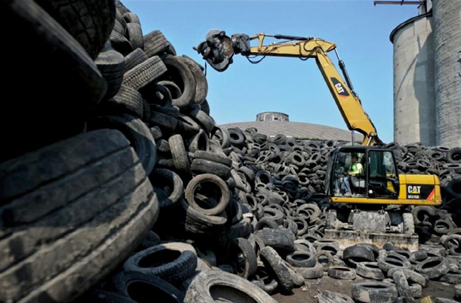DEKLARACJA ŚRODOWISKOWA ZA ROK DEKLARACJA ŚRODOWISKOWA ZA ROK Współspalanie odpadów w piecach cementowych jest powszechną praktyką we wszystkich wysokorozwiniętych krajach.