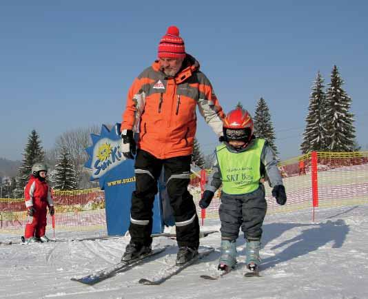 sztucznego dośnieżania oraz większy i efektywniejszy ratrak w ośrodku Špičák,» przedsprzedaż on-line karnetów narciarskich oraz bezpłatne bilety dla dzieci do lat 6 Jeżeli dziecko nauczy się dobrze i