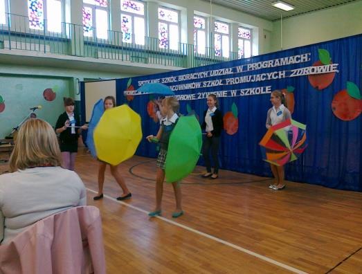 zdrowe żywienie w szkole z Warmińsko-Mazurskim Wicekuratorem Oświaty p. Markiem Szter. 18. 20 września 2013 r. Barczewo - konferencja pt.